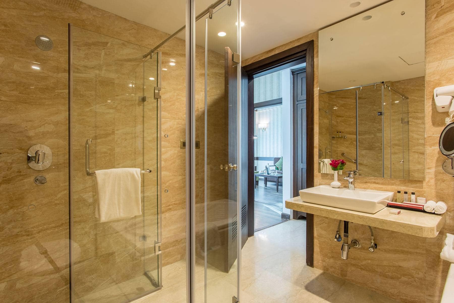 Suite Room